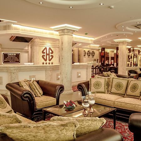 Bhb Hotel Мандурия Экстерьер фото