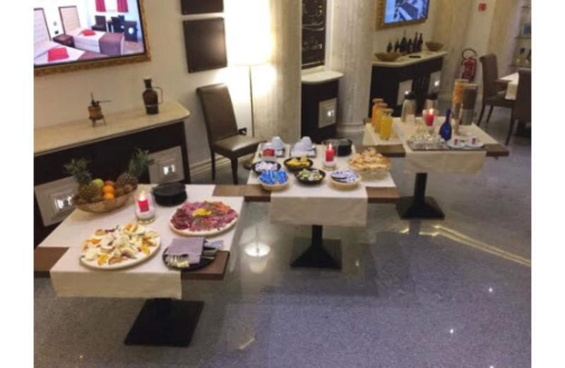Bhb Hotel Мандурия Экстерьер фото