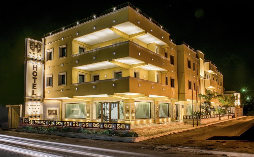 Bhb Hotel Мандурия Экстерьер фото