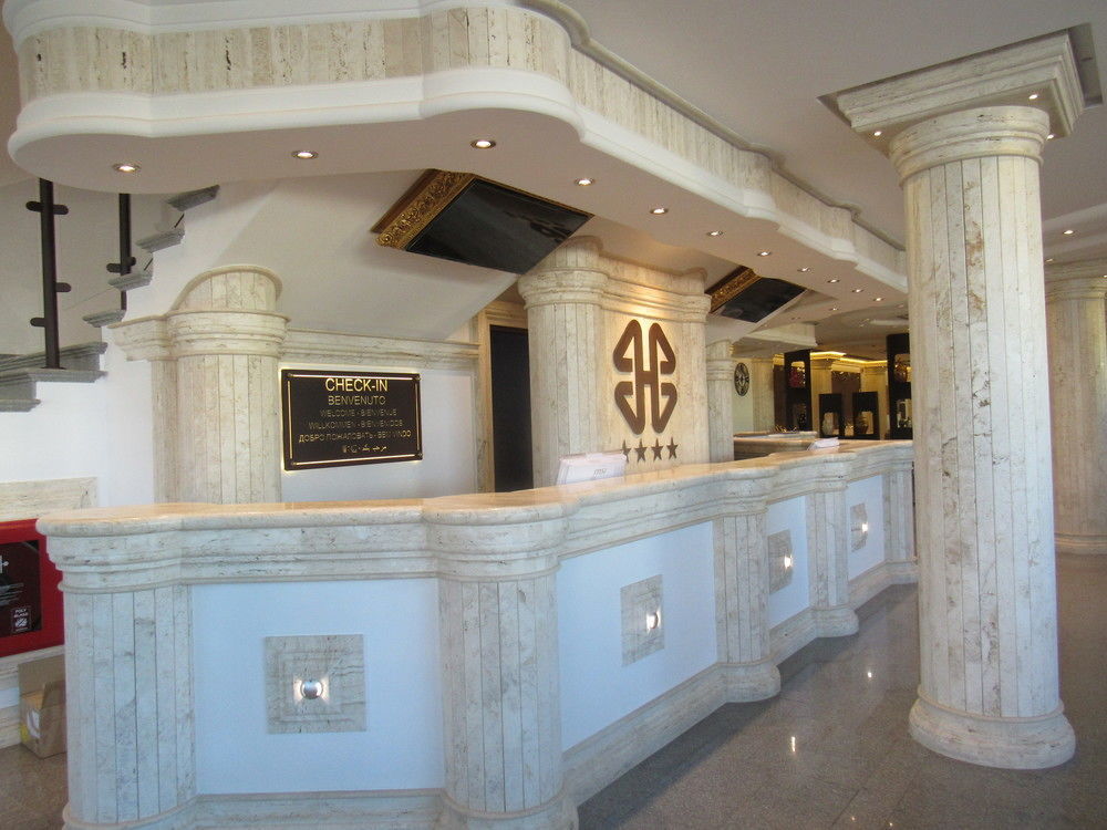 Bhb Hotel Мандурия Экстерьер фото